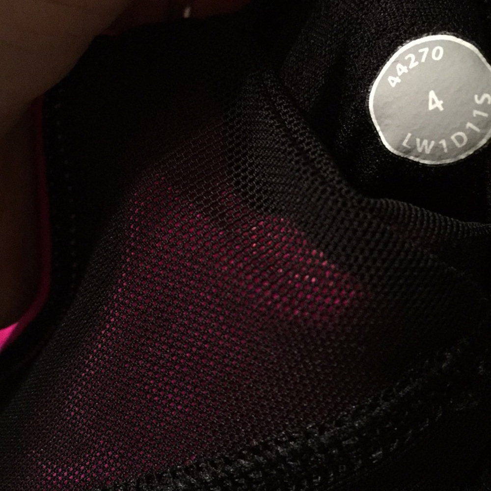 Lululemon Top - Picture 4 of 4